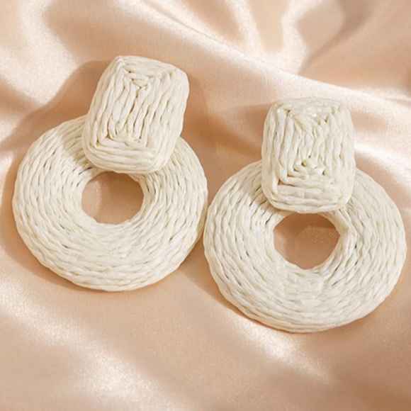 Chunky Pink Raffia Rattan Earrings Wicker Door Knocker Bold Statement New - Picture 5 of 6